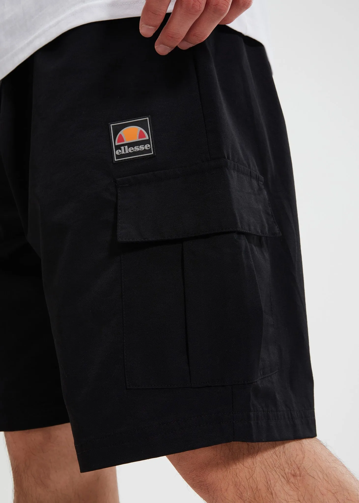 Caprera cargo short - black