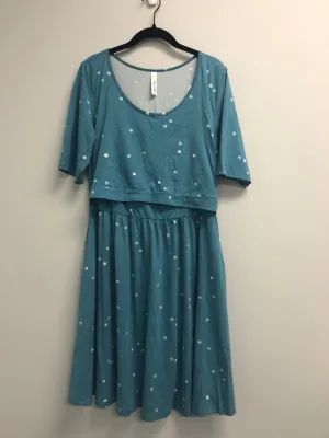 Outlet 6902 - Latched Mama Simple Cotton Nursing Dress - Steel Blue Dots - Large